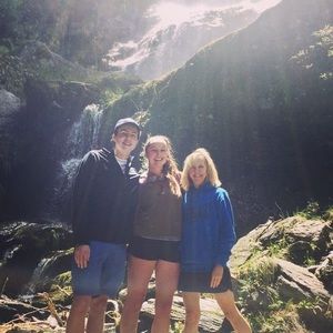 Meet your Posher, Lori